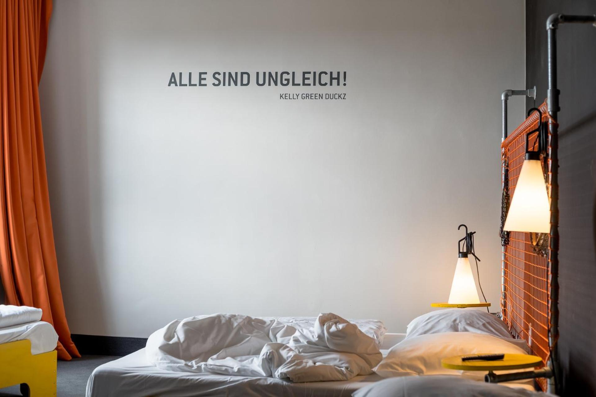 Superbude Hamburg St Pauli Pokoj fotografie